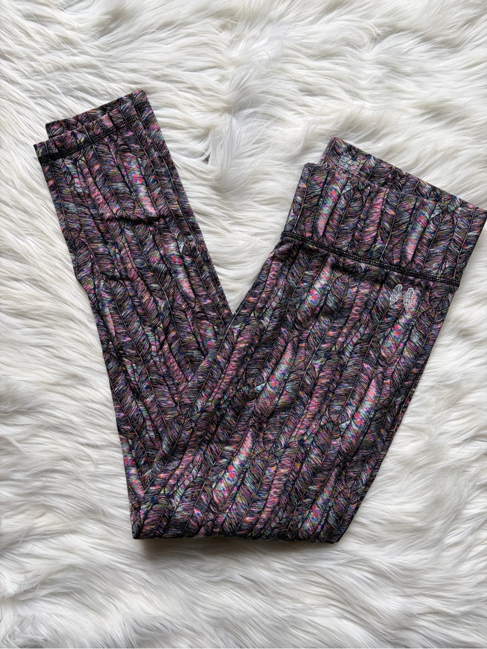 Victoria's Secret Black Multicolor Feather-Print Leggings